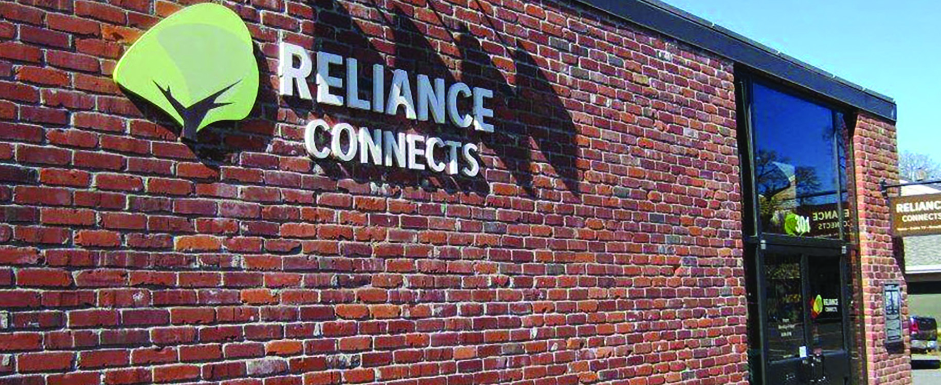 Reliance Connects with Customers Using APMax ACD Innovative Systems